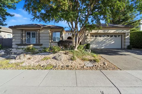 5621 Marden St, Davis, CA 95618 photo 1