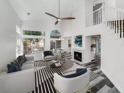 2747 Compton Parc Ln, Carmichael, CA 95608 photo 2