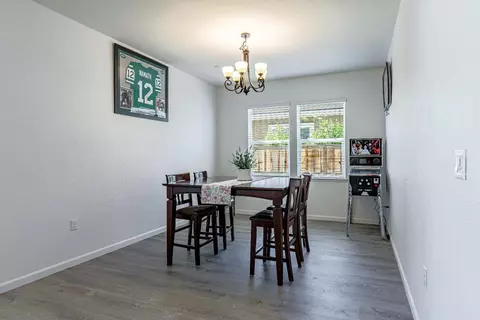 Dining - 21208 Grapevine Dr, Patterson, CA 95363 photo 1 of 1
