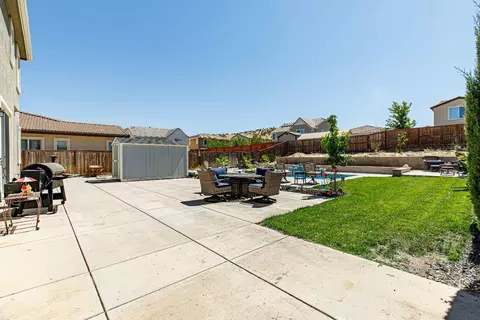 Exterior - 21208 Grapevine Dr, Patterson, CA 95363 photo 4 of 19
