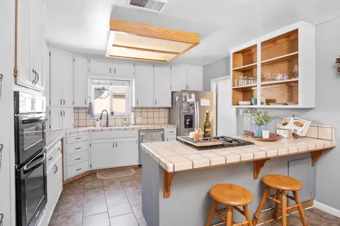 Kitchen - 730 Laurel Ave, Gustine, CA 95322 photo 1 of 4