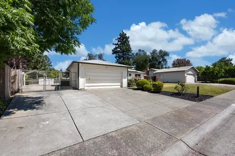 6347 Tami Way, Carmichael, CA 95608 photo 3