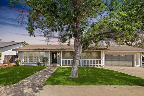 2821 Harvest Rd, Modesto, CA 95355 photo 1