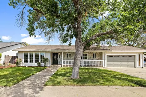2821 Harvest Rd, Modesto, CA 95355 photo 2
