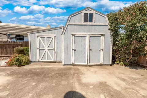 820 Altamont Ct, Modesto, CA 95358 photo 40