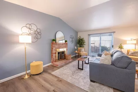 820 Altamont Ct, Modesto, CA 95358 photo 4