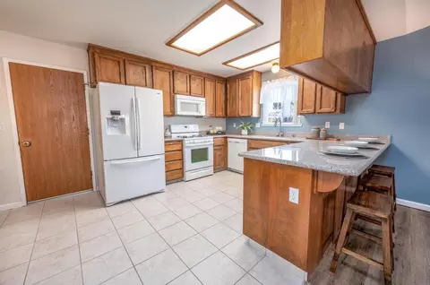 820 Altamont Ct, Modesto, CA 95358 photo 6