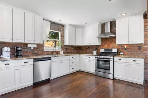 Kitchen - 2989 Highgrade St, Placerville, CA 95667 photo 3 of 3