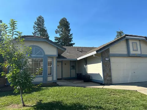 3136 Pepperridge Dr, Antelope, CA 95843 photo 3