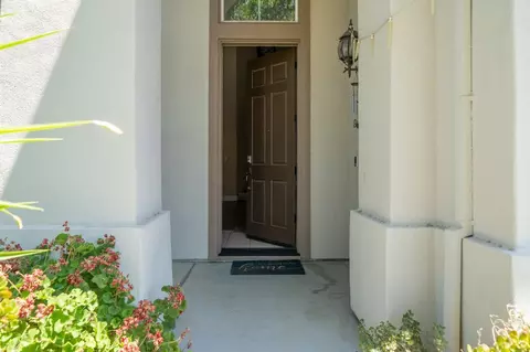 4004 Rancho Mesa Ct, Modesto, CA 95356 photo 2