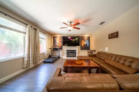 4004 Rancho Mesa Ct, Modesto, CA 95356 photo 11