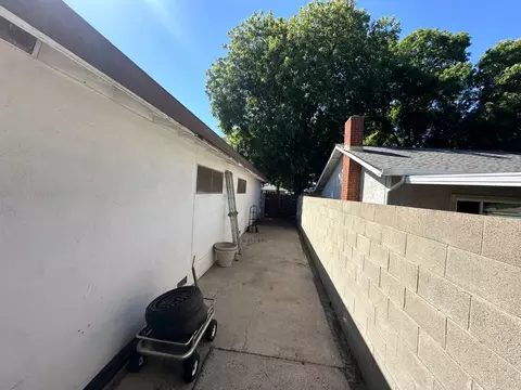 1809 Skylane Way, Modesto, CA 95350 photo 32