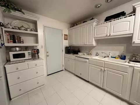 1809 Skylane Way, Modesto, CA 95350 photo 8