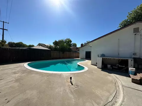 1809 Skylane Way, Modesto, CA 95350 photo 31