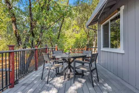 Exterior - 775 Washington Irving Dr, Colfax, CA 95713 photo 5 of 9
