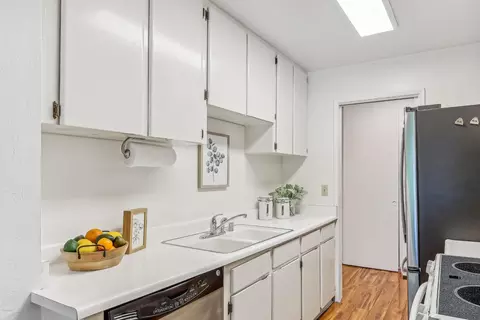 99 E Middlefield Rd #44, Mountain View, CA 94043 photo 5