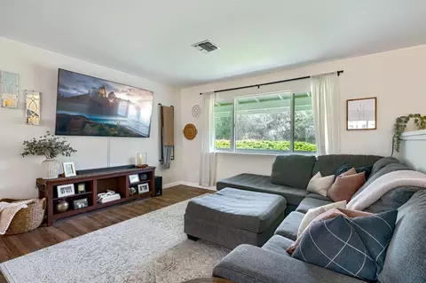 Living - 3380 Excalibar Rd, Placerville, CA 95667 photo 3 of 4