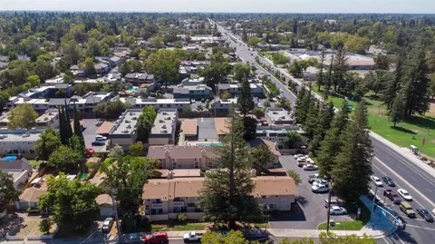 View/Area - 5900 Grant Ave #103, Carmichael, CA 95608 photo 3 of 10