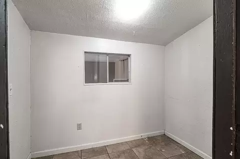 Bedroom - 304 S 4th St, Patterson, CA 95363 photo 8 of 9