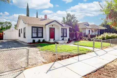 Exterior - 304 S 4th St, Patterson, CA 95363 photo 2 of 10