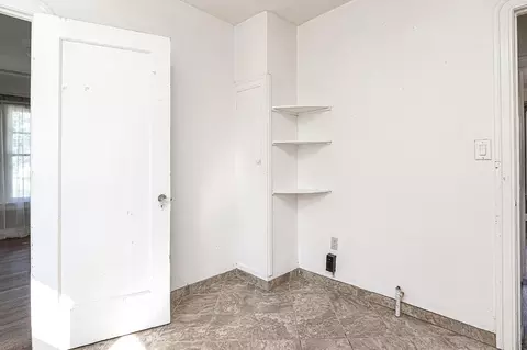 Bedroom - 304 S 4th St, Patterson, CA 95363 photo 4 of 9