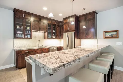 Kitchen - 3530 Serramont Ct, Carmichael, CA 95608 photo 6 of 7