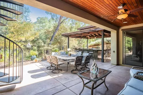 Exterior - 3530 Serramont Ct, Carmichael, CA 95608 photo 7 of 30