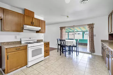 Kitchen - 1024 Petaluma Dr, Modesto, CA 95351 photo 2 of 4