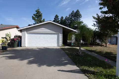 7679 Gramont Way, Sacramento, CA 95823