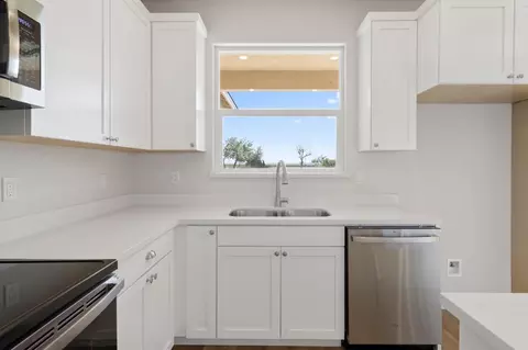 Kitchen - 494 Cody Ave, Planada, CA 95365 photo 3 of 3