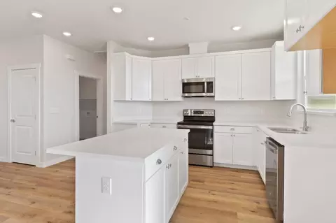 Kitchen - 494 Cody Ave, Planada, CA 95365 photo 1 of 3