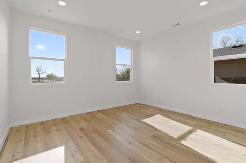 Bedroom - 494 Cody Ave, Planada, CA 95365 photo 1 of 5