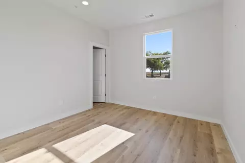 Bedroom - 494 Cody Ave, Planada, CA 95365 photo 5 of 5