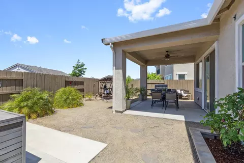 Exterior - 2811 Whispering Creek Loop, Rocklin, CA 95765 photo 7 of 17