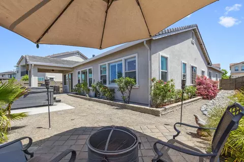 Exterior - 2811 Whispering Creek Loop, Rocklin, CA 95765 photo 12 of 17