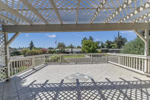 23294 Indian Well Ct, Ripon, CA 95366 photo 63