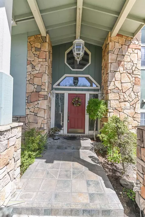 23294 Indian Well Ct, Ripon, CA 95366 photo 4