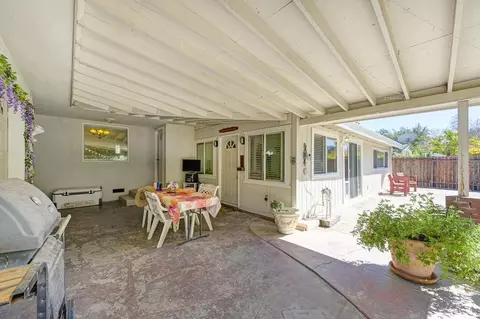 Exterior - 3641 Walnut Ave, Carmichael, CA 95608 photo 7 of 22