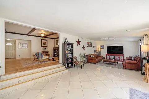 Living - 3641 Walnut Ave, Carmichael, CA 95608 photo 5 of 12