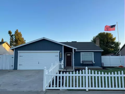 1414 4th St, Ripon, CA 95366 photo 1