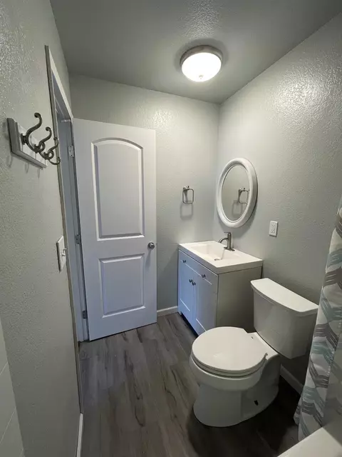 1414 4th St, Ripon, CA 95366 photo 8