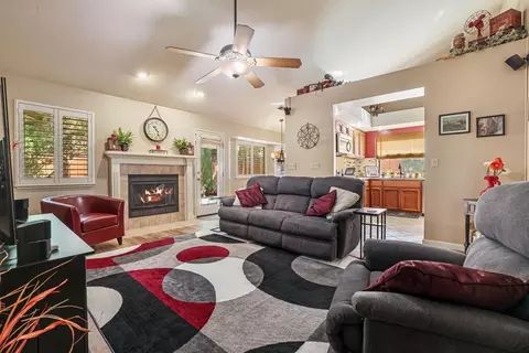 1005 Norway Ave, Modesto, CA 95350 photo 12