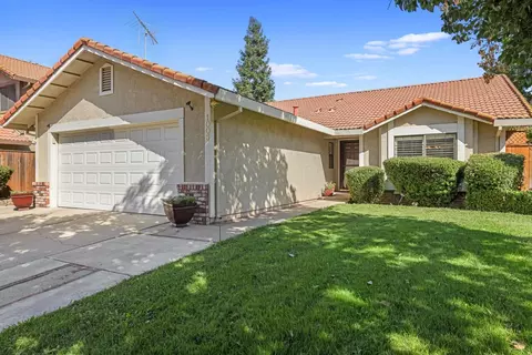 1005 Norway Ave, Modesto, CA 95350 photo 1