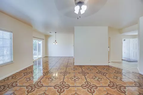 Living - 685 Gateway Dr, Merced, CA 95340 photo 1 of 3