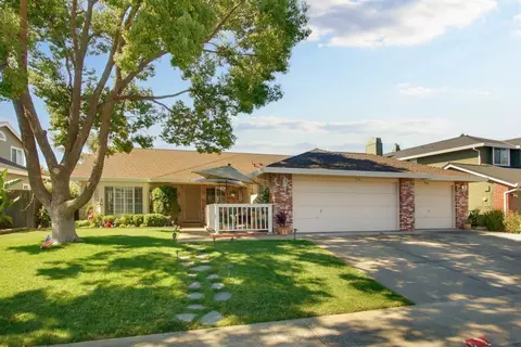 9204 Faxon Pl, Elk Grove, CA 95624