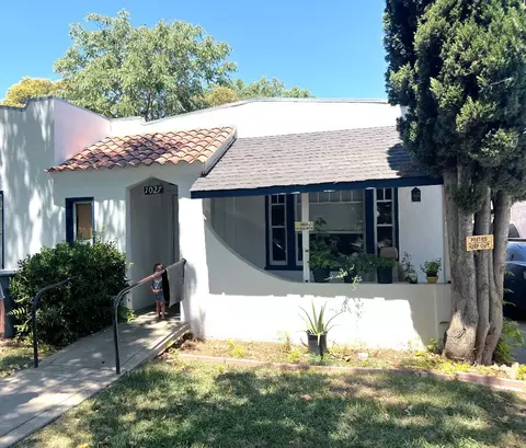 1027 W 18th St, Merced, CA 95340 photo 1