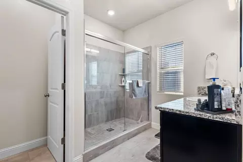 3760 Magellan, Merced, CA 95340 photo 25