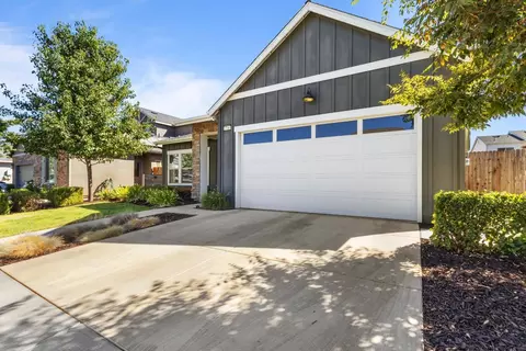 3760 Magellan, Merced, CA 95340 photo 4