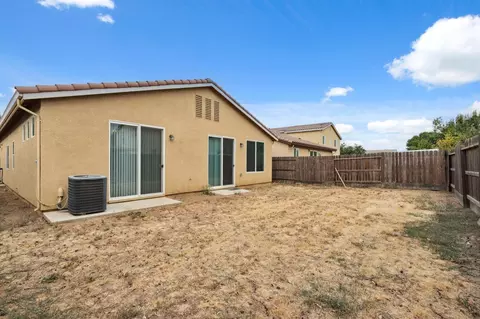 1428 Dynes St, Merced, CA 95348 photo 24