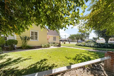 Exterior - 490 West Ave, Gustine, CA 95322 photo 3 of 12